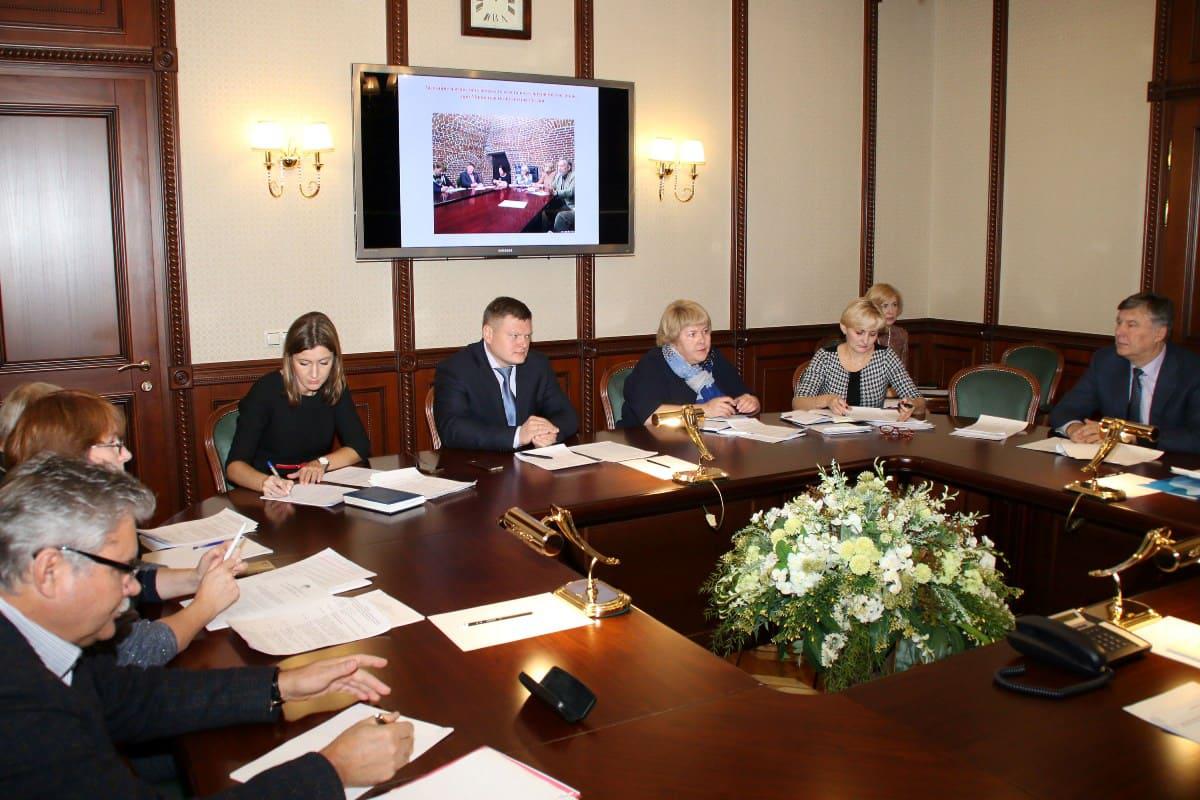 В Правительстве Карелии состоялось очередное заседание Попечительского совета по восстановлению Успенской церкви